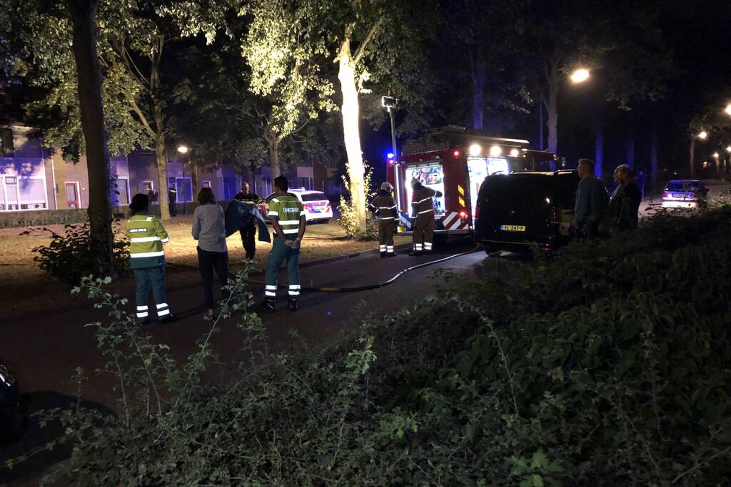 Veel rook bij brand in woning