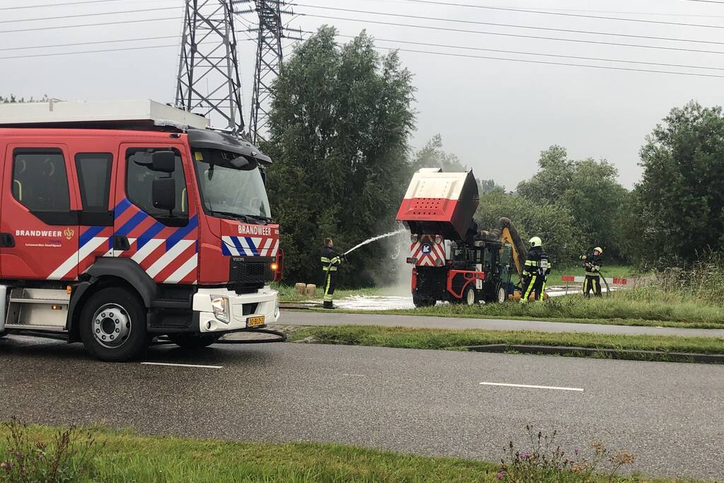 Grasmaaier vliegt in brand
