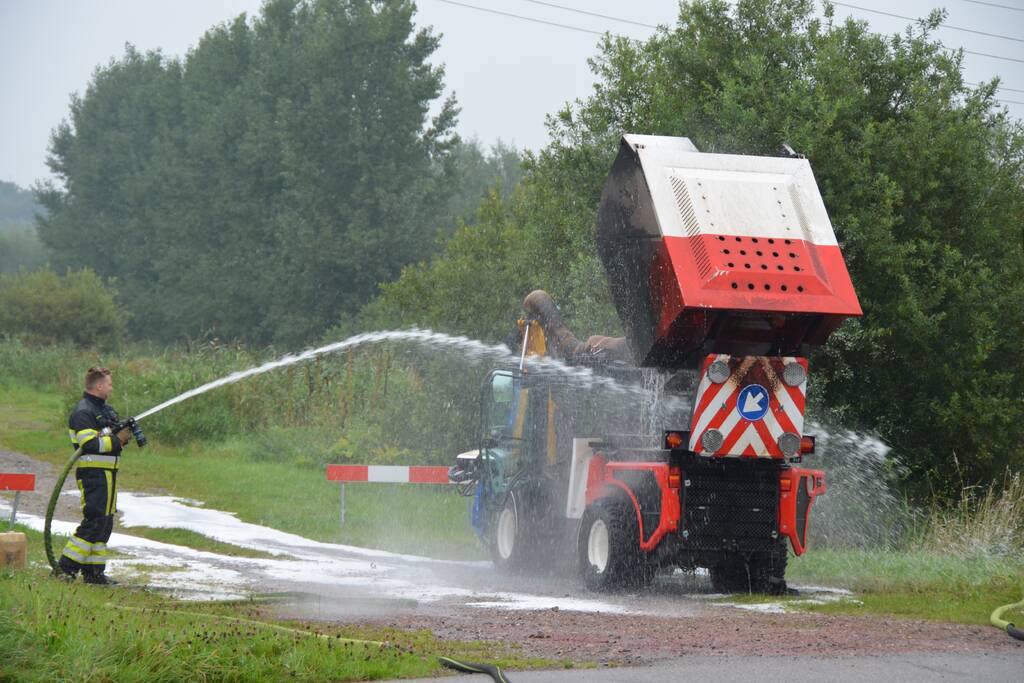 Grasmaaier vliegt in brand
