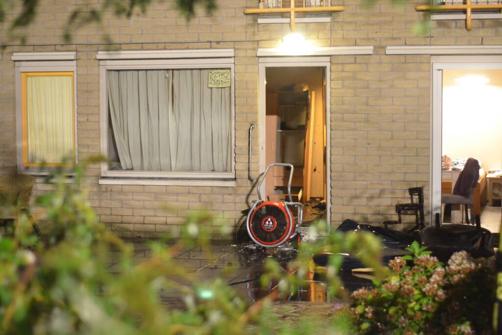 Wooncomplex Yulius ontruimd na brand