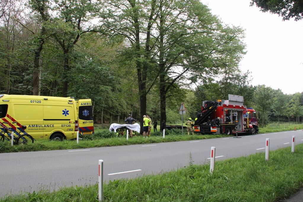 Persoon in greppel gevallen