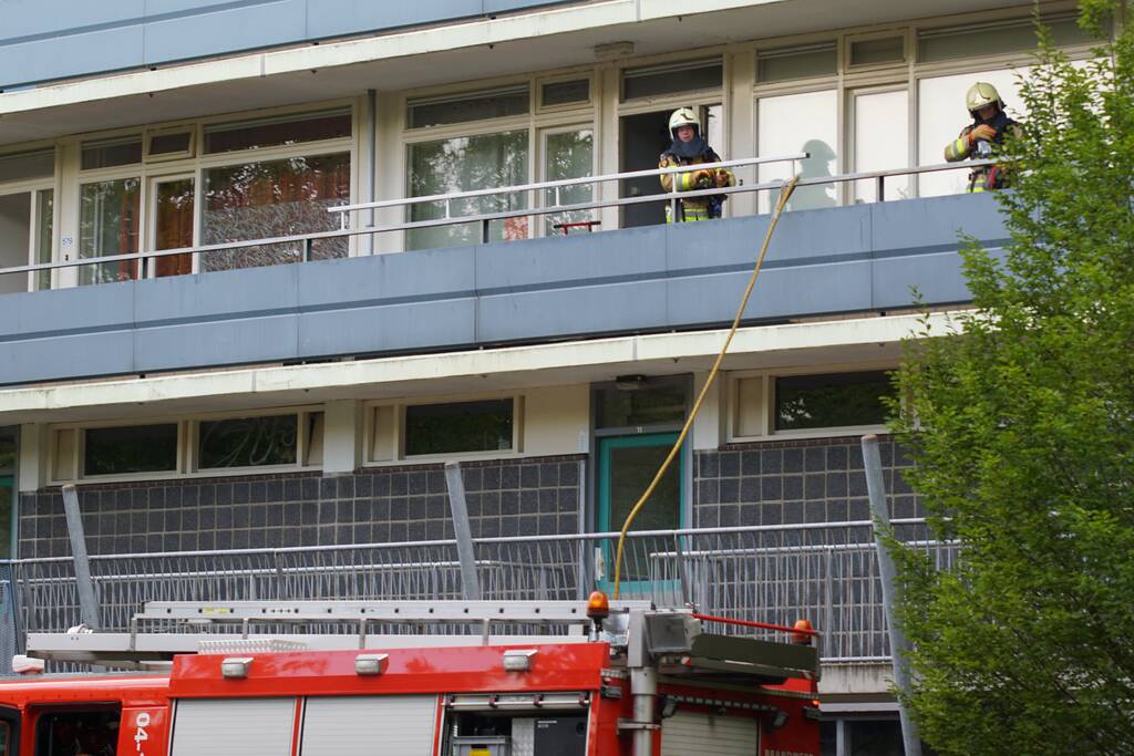 Brand op tweede verdieping flatgebouw
