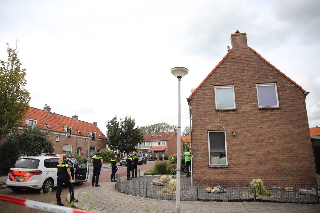 2-jarige peuter ernstig gewond na val uit raam