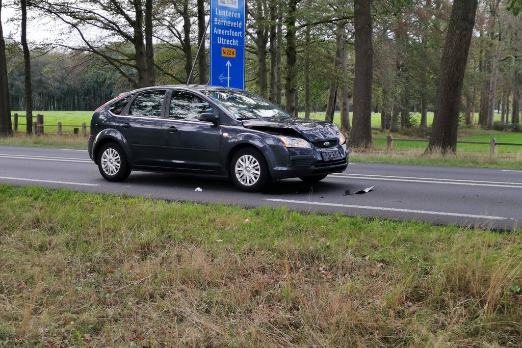 Vier voertuigen betrokken bij kop-staart botsing