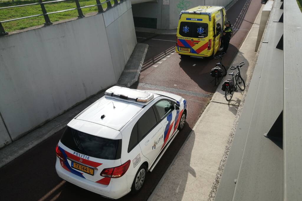 Fietser komt ten val