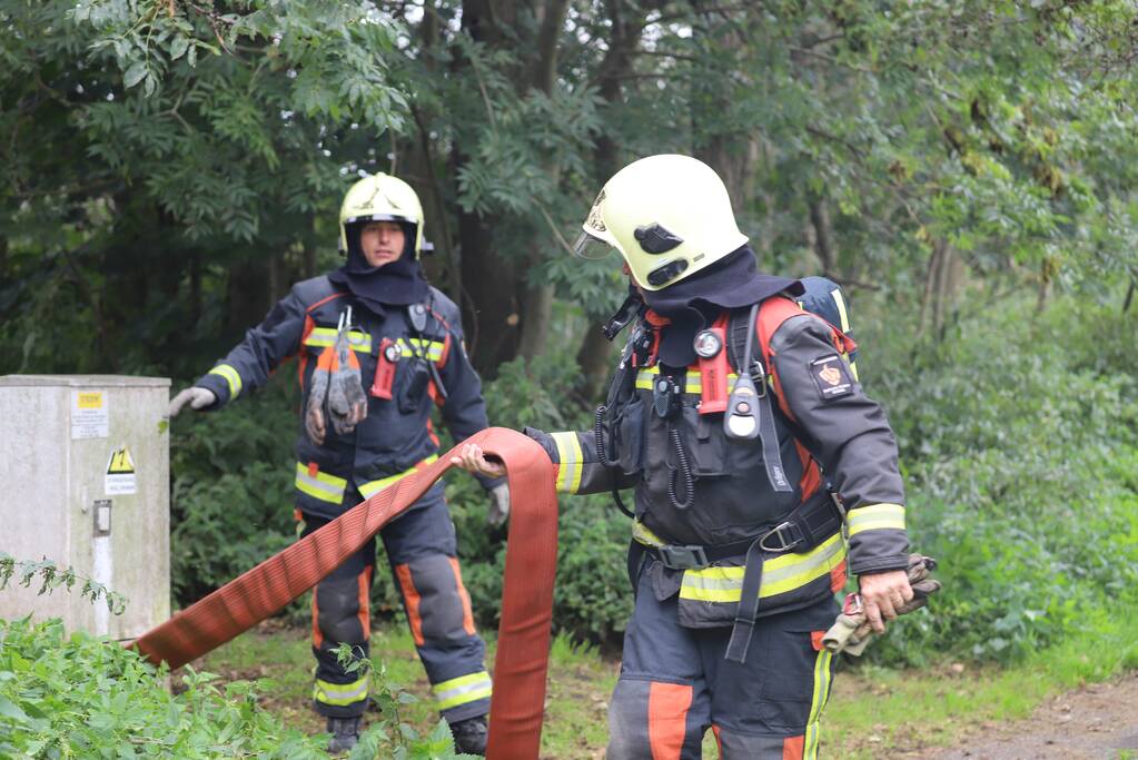 Veel rook bij brand in vrijstaande woning