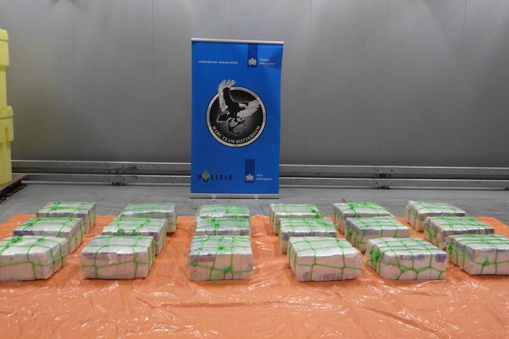 Partij van 600 kilo cocaïne in container met sportschoenen