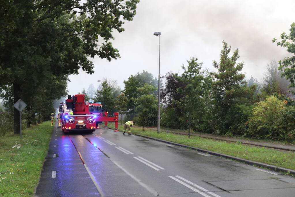 Uitslaande brand in voormalige zadelfabriek
