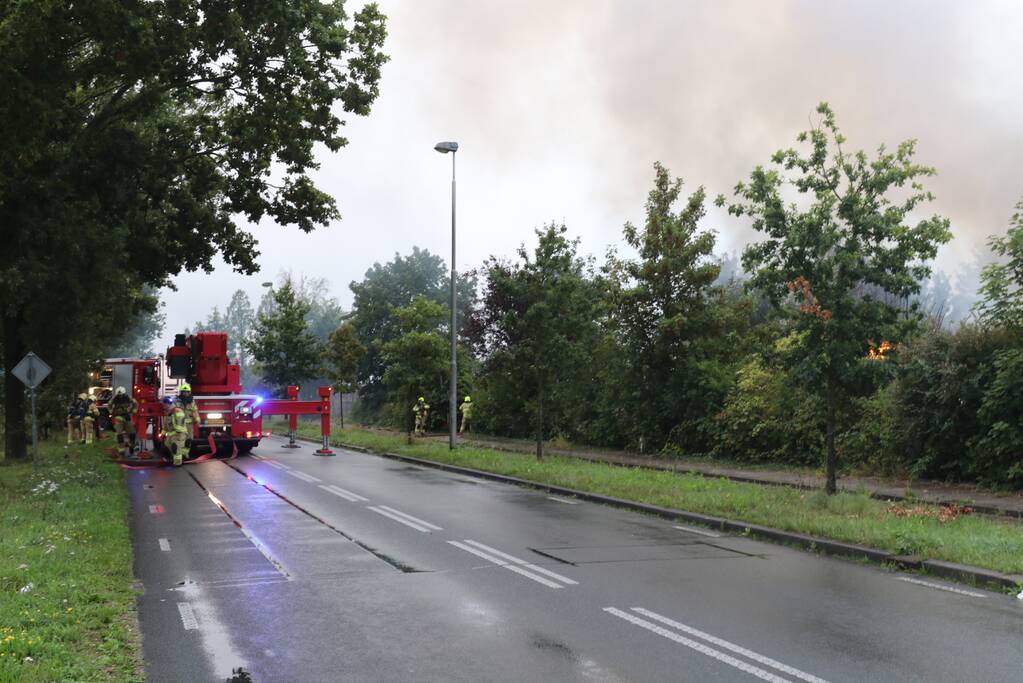 Uitslaande brand in voormalige zadelfabriek