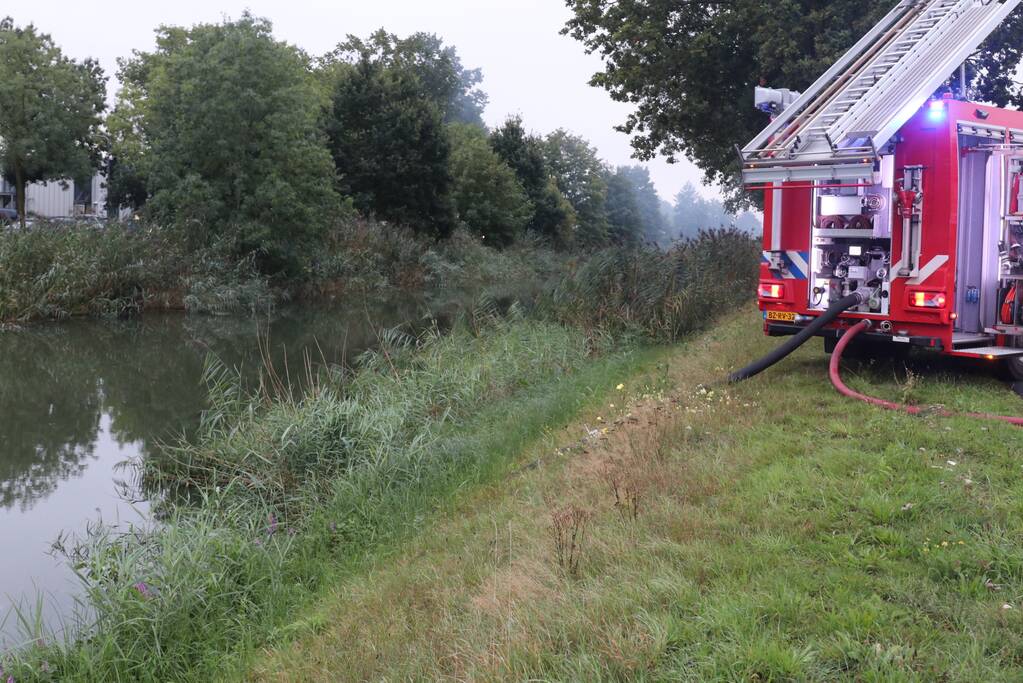 Uitslaande brand in voormalige zadelfabriek