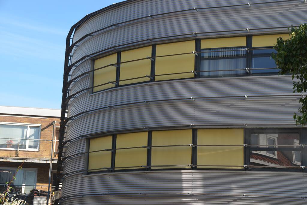 Veel rook bij brand in winkel