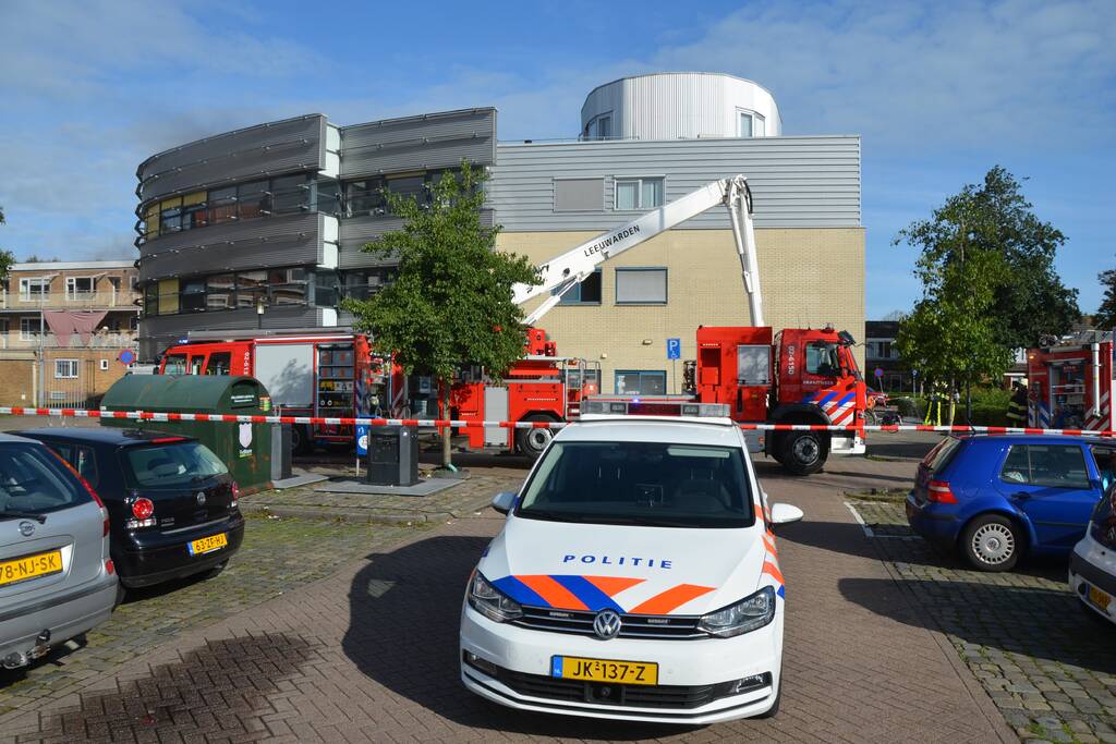 Veel rook bij brand in winkel