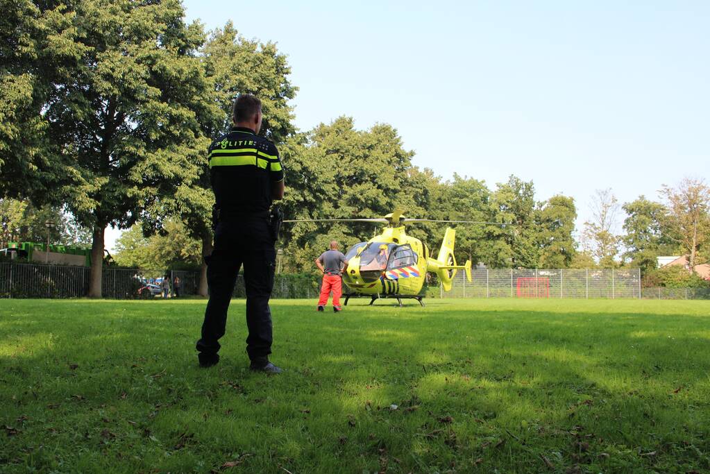 Man overleden na val door dak van supermarkt Albert Heijn