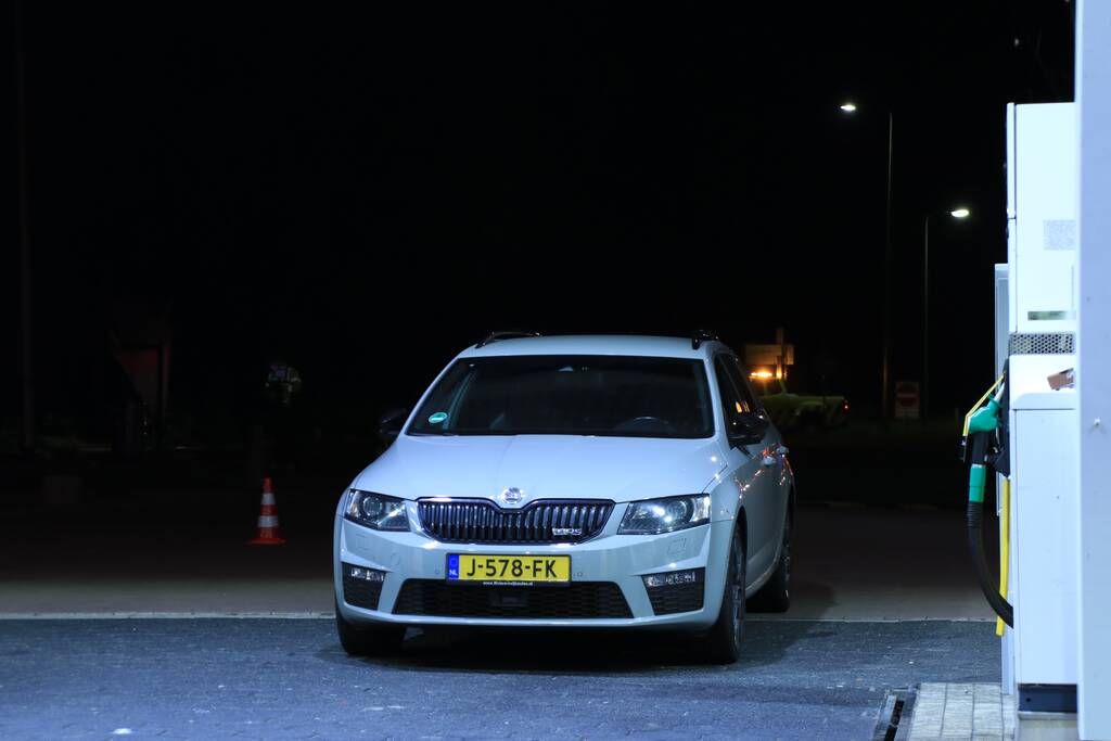 Auto klemgereden na bedreiging