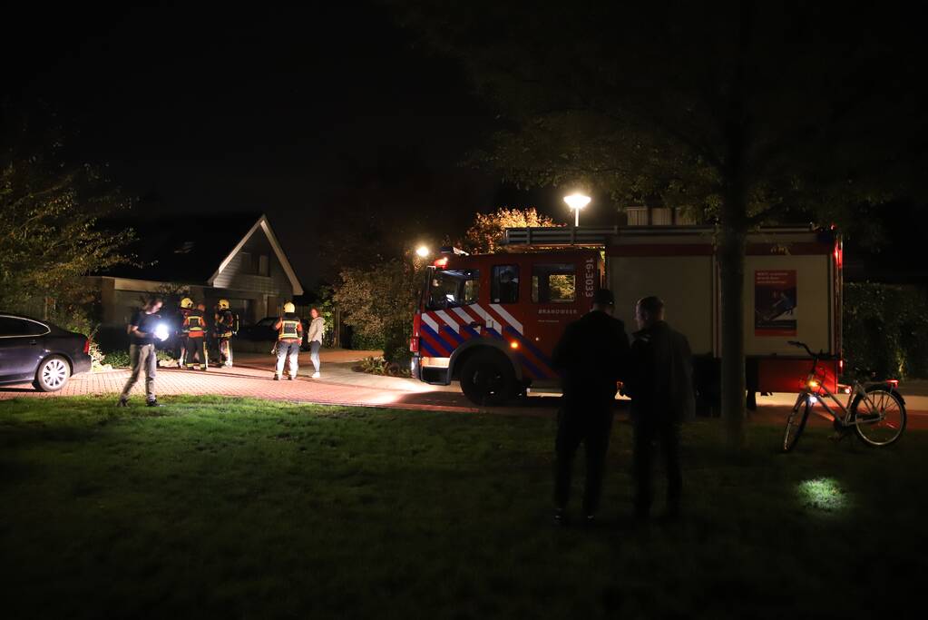 Onderzoek naar brandlucht in woning