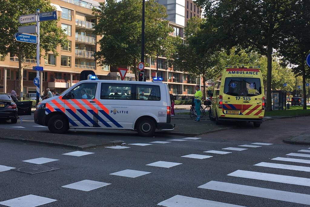 Flinke schade na botsing op kruising