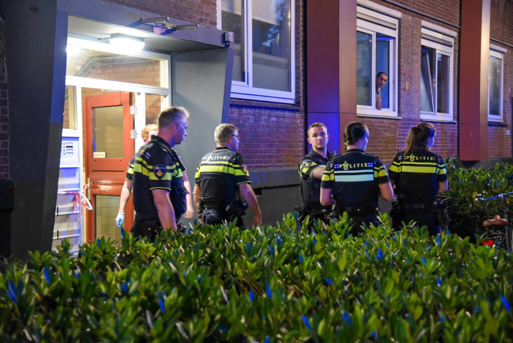 Persoon zwaargewond bij steekpartij