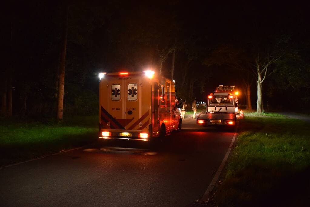 Bestuurder gewond bij eenzijdig ongeval