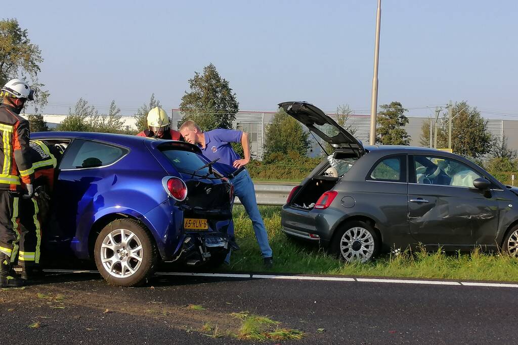 Veel schade na kop-staart botsing