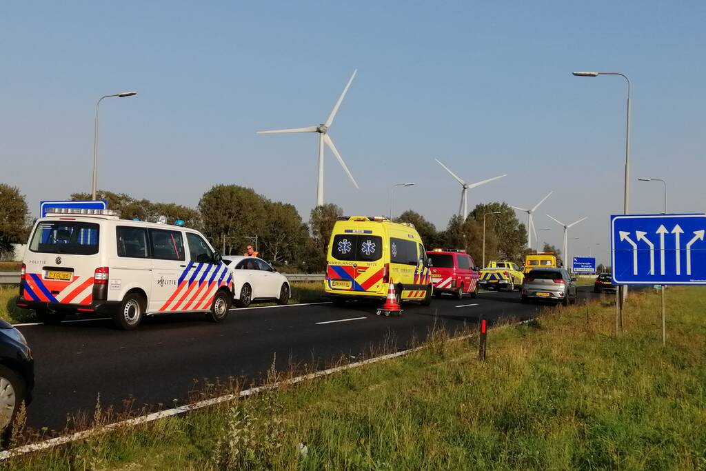 Veel schade na kop-staart botsing