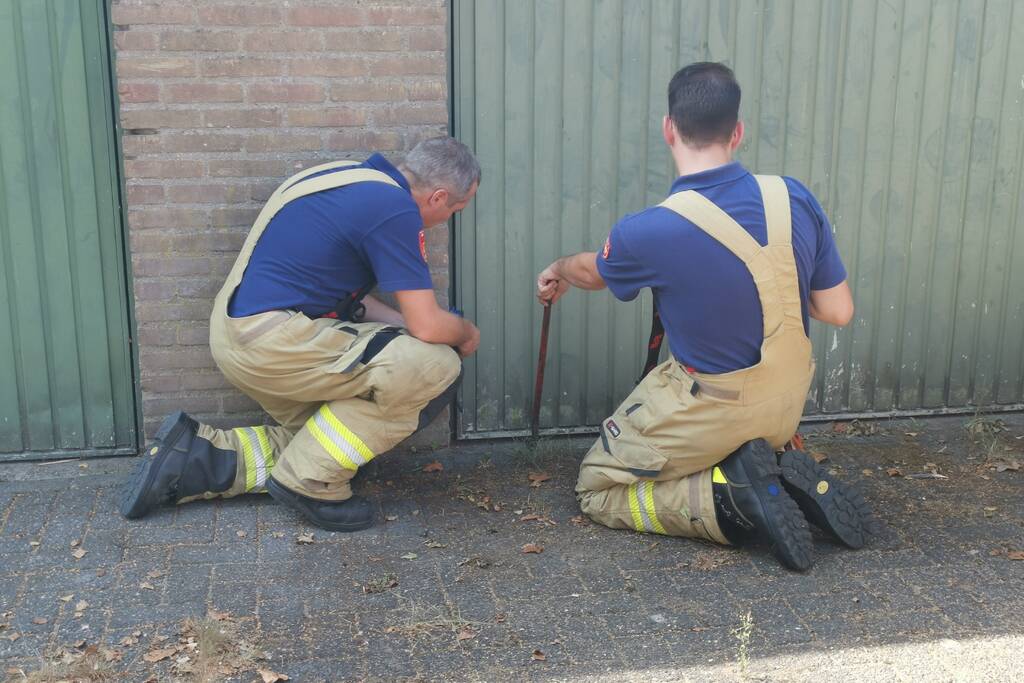 Brandweer doet onderzoek naar vreemde lucht