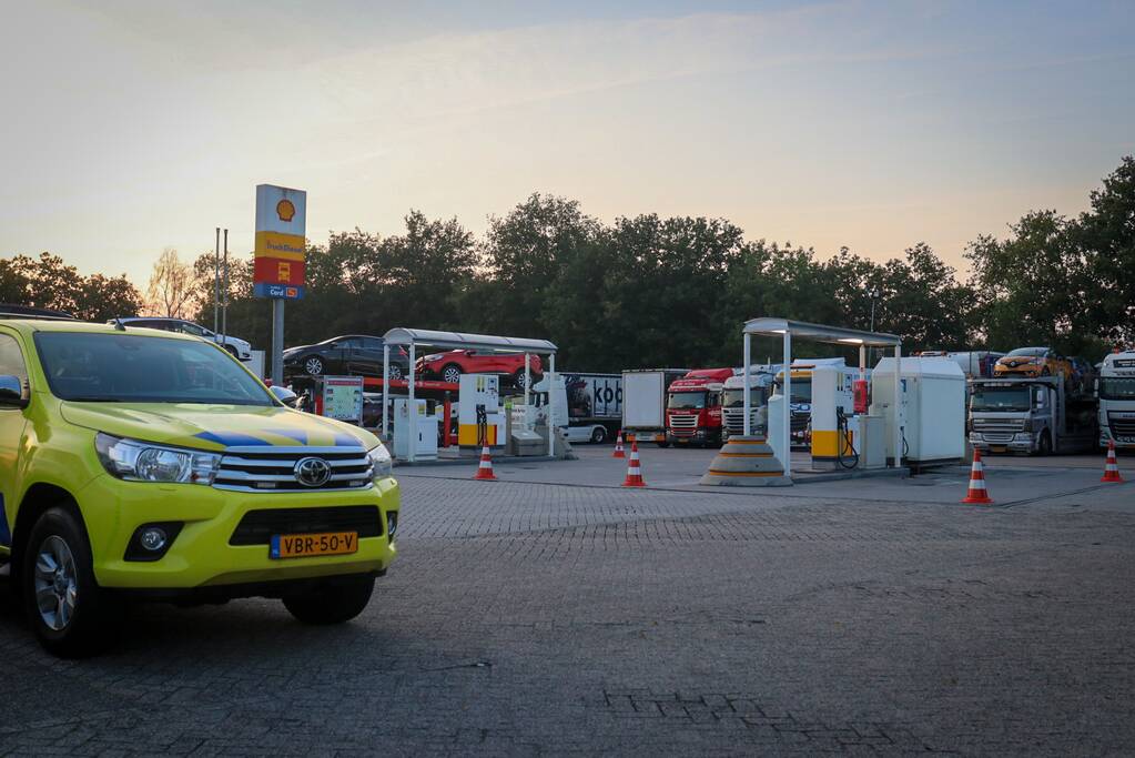 Brandweer onderzoekt lekkende AdBlue-tank