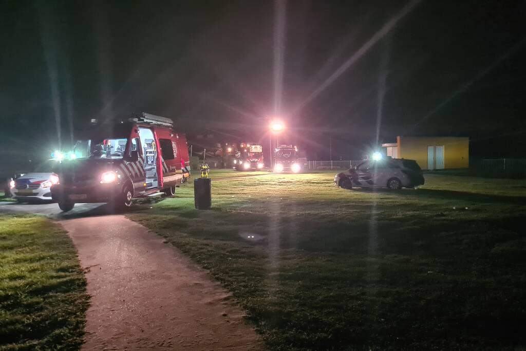 Massale inzet naar mogelijk persoon te water