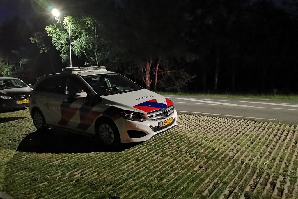 Politie zoekt met helikopter en speurhonden naar vermiste vrouw