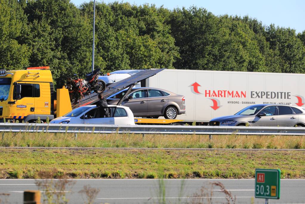 Drie ongevallen achterelkaar op A1