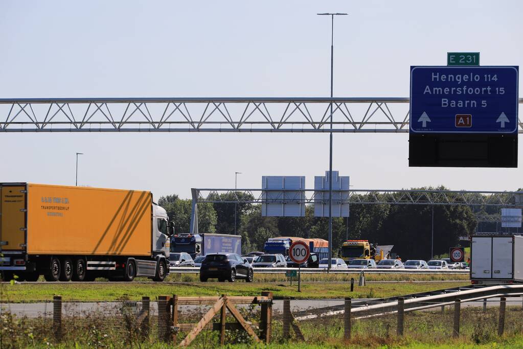 Drie ongevallen achterelkaar op A1