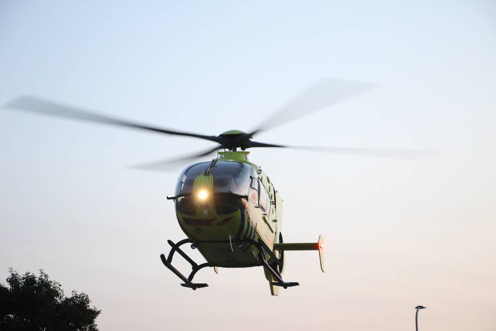 Traumahelikopter trekt veel bekijks