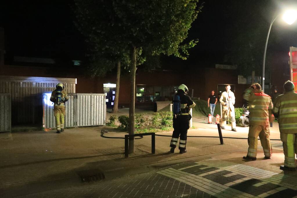 Papiercontainer verwoest door brand