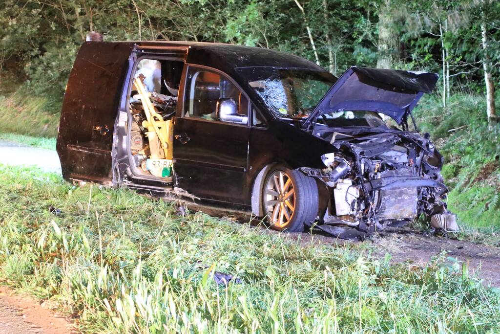 Persoon gewond na eenzijdige aanrijding