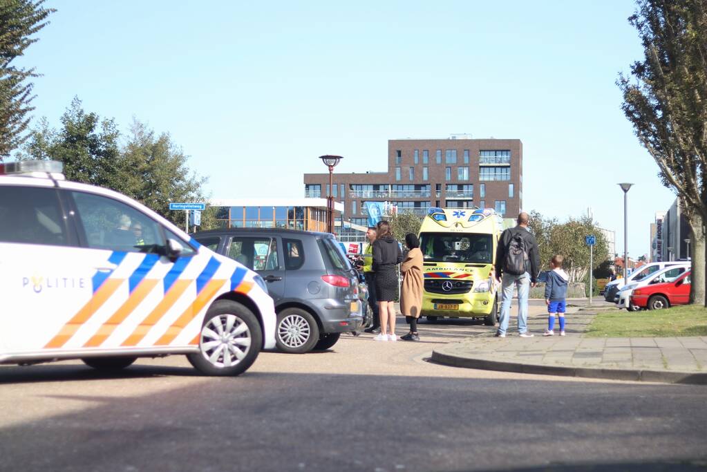 Vrouw gewond na aanrijding