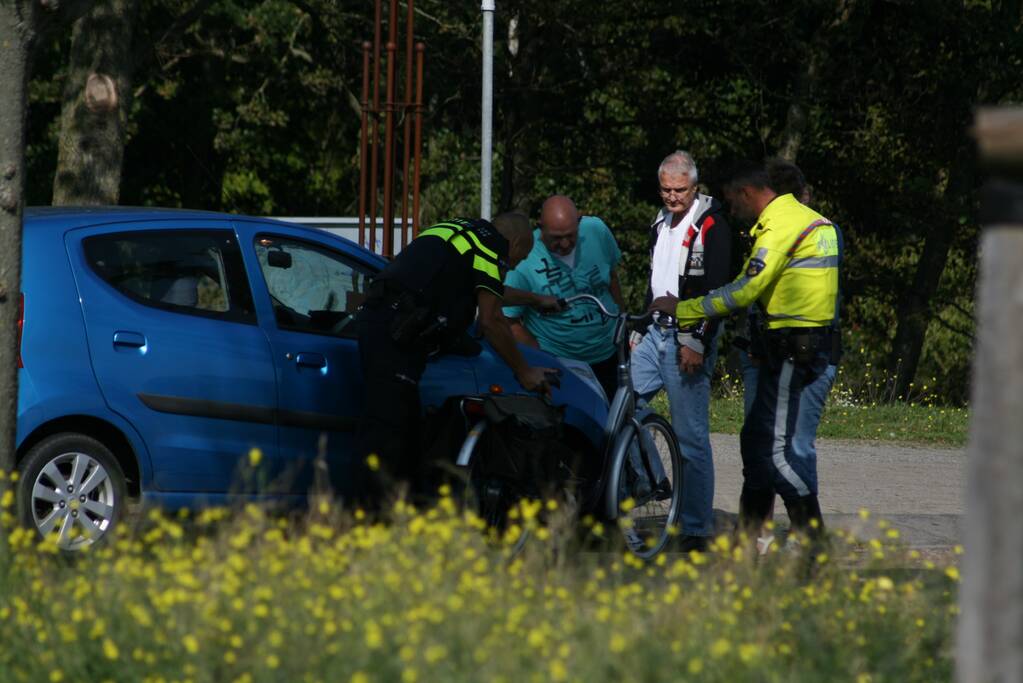 Vrouw gewond na aanrijding