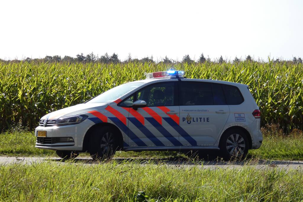 Motorrijder gaat onderuit en raakt gewond