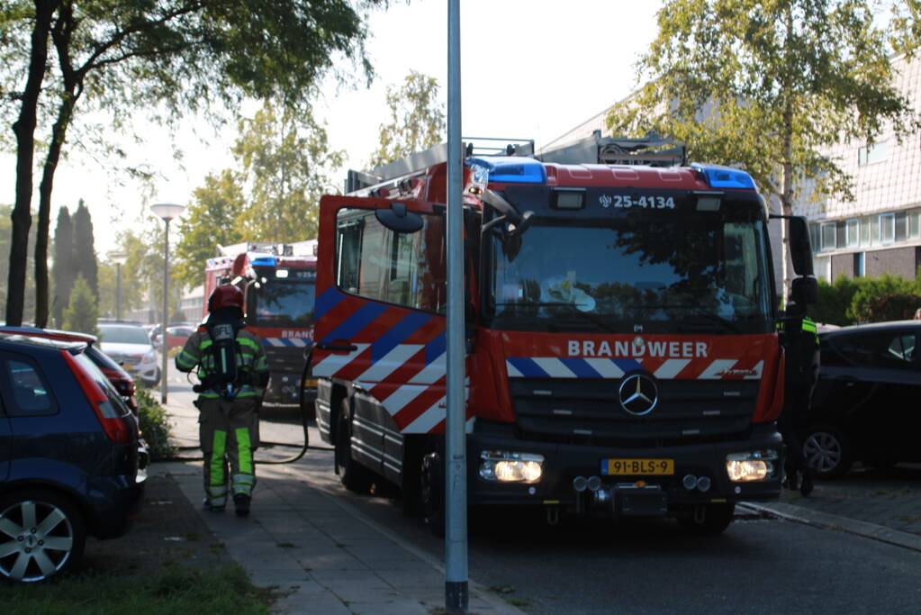 Flinke rookontwikkeling bij brand in kelder