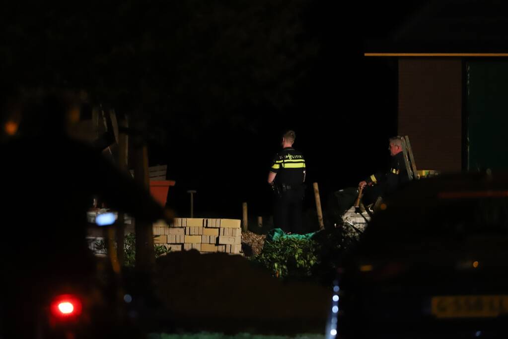 Veel rook bij brand in aanhanger