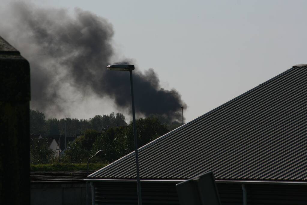Brug in Quelderduyn gaat in vlammen op