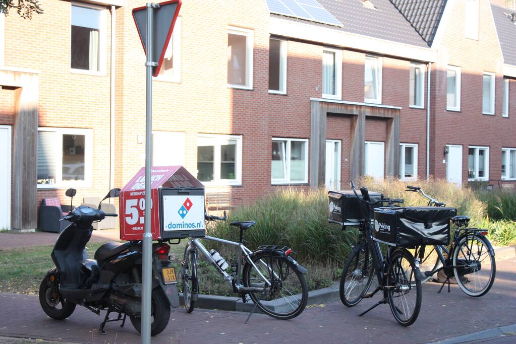 Maaltijdbezorgers botsen op elkaar
