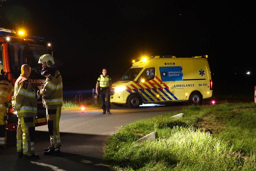 Twee gewonden bij eenzijdig ongeval