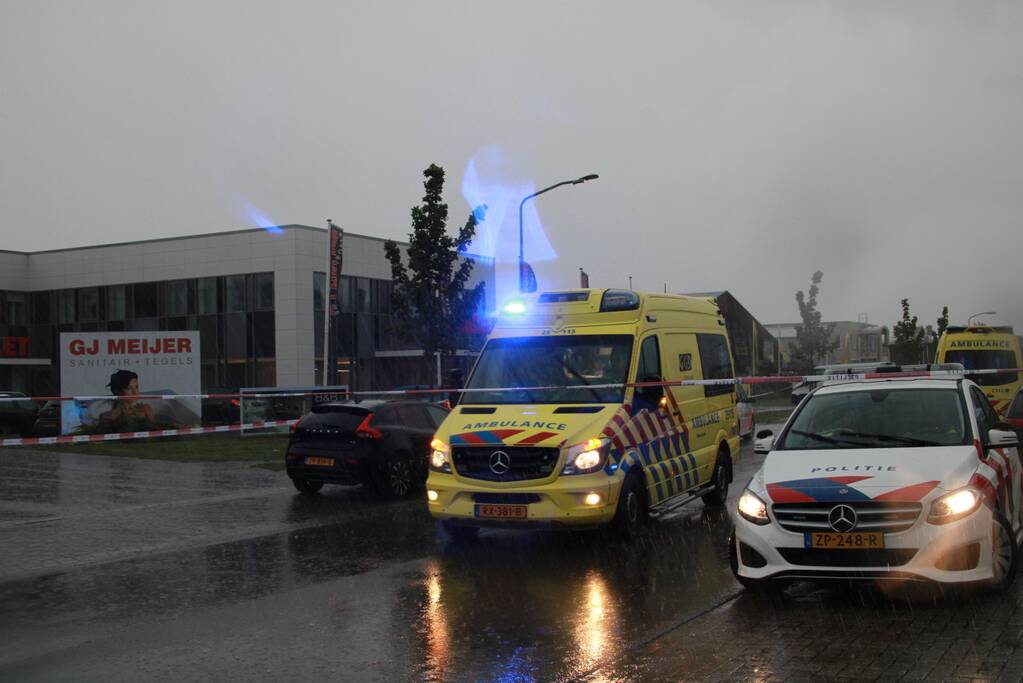 Persoon gewond bij schietincident op industrieterrein Poldervlak