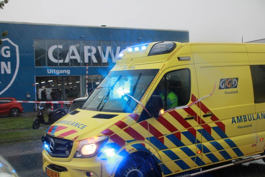 Persoon gewond bij schietincident op industrieterrein Poldervlak