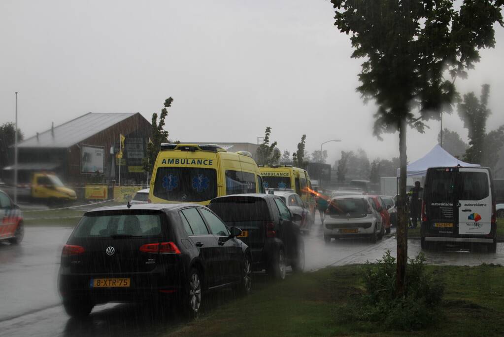 Persoon gewond bij schietincident op industrieterrein Poldervlak