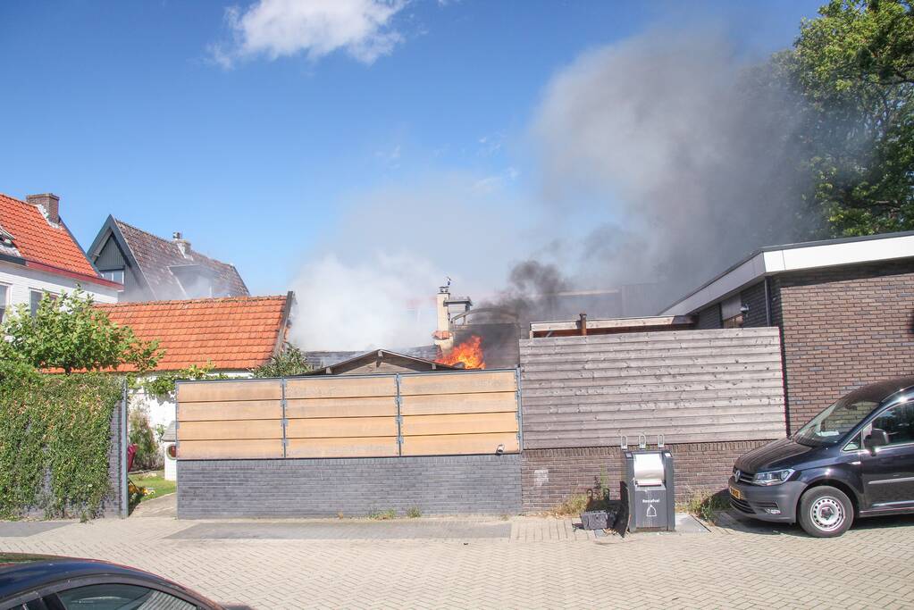 Uitslaande schuurbrand in Soesterkwartier
