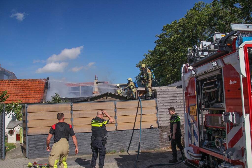 Uitslaande schuurbrand in Soesterkwartier
