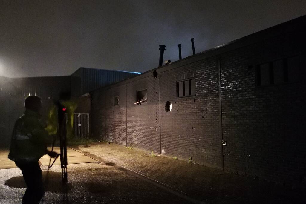 Brand in leegstaande loods