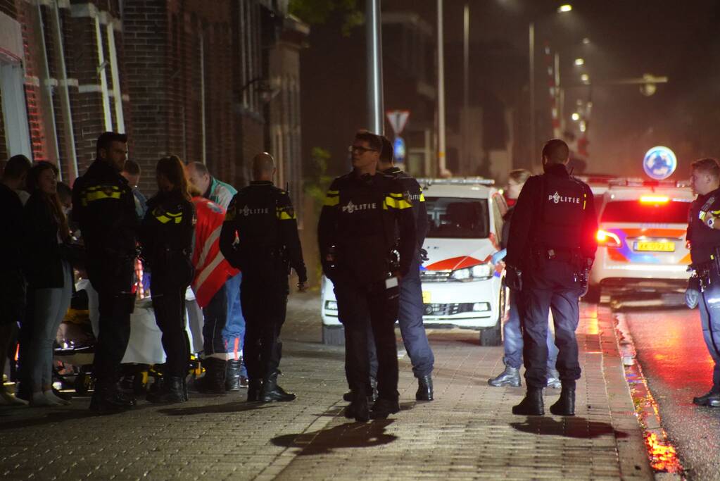 Eén gewonde bij schietpartij, politie doet onderzoek