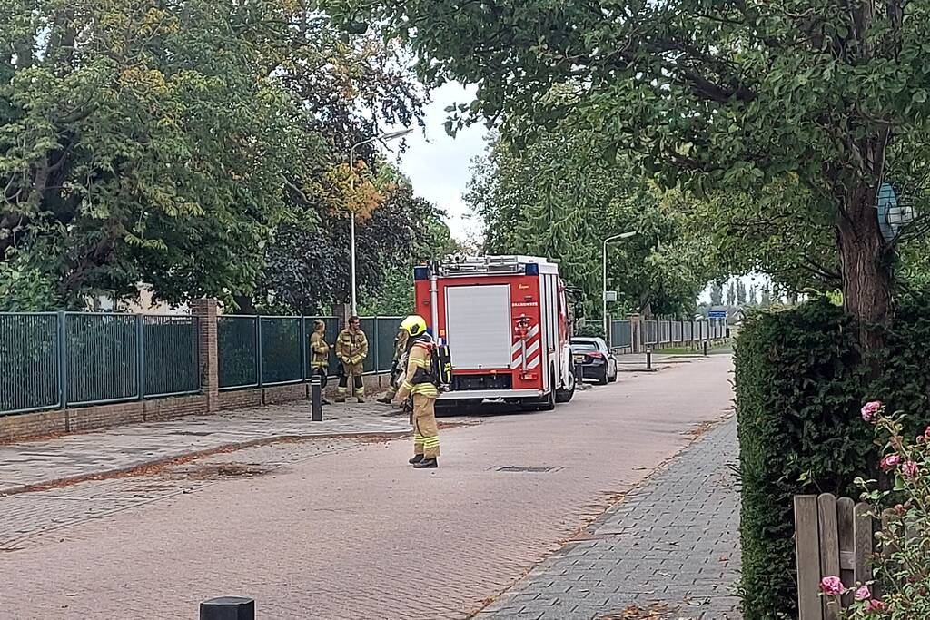 Brandweer doet onderzoek naar gaslucht