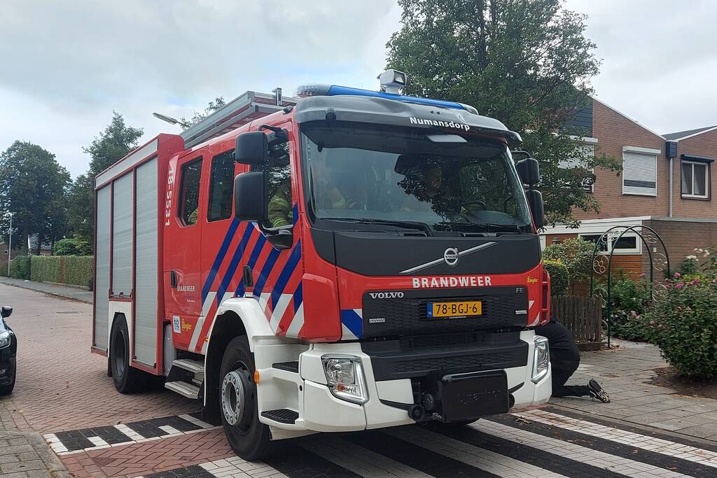 Brandweer doet onderzoek naar gaslucht